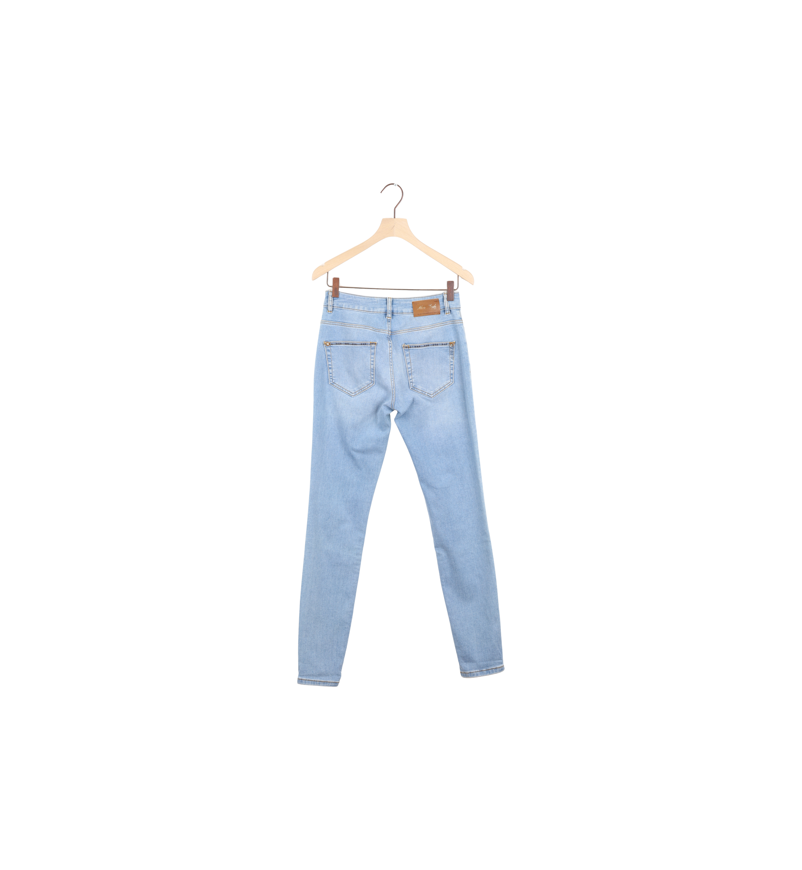 Packshot / Light Blue / ReLoved
